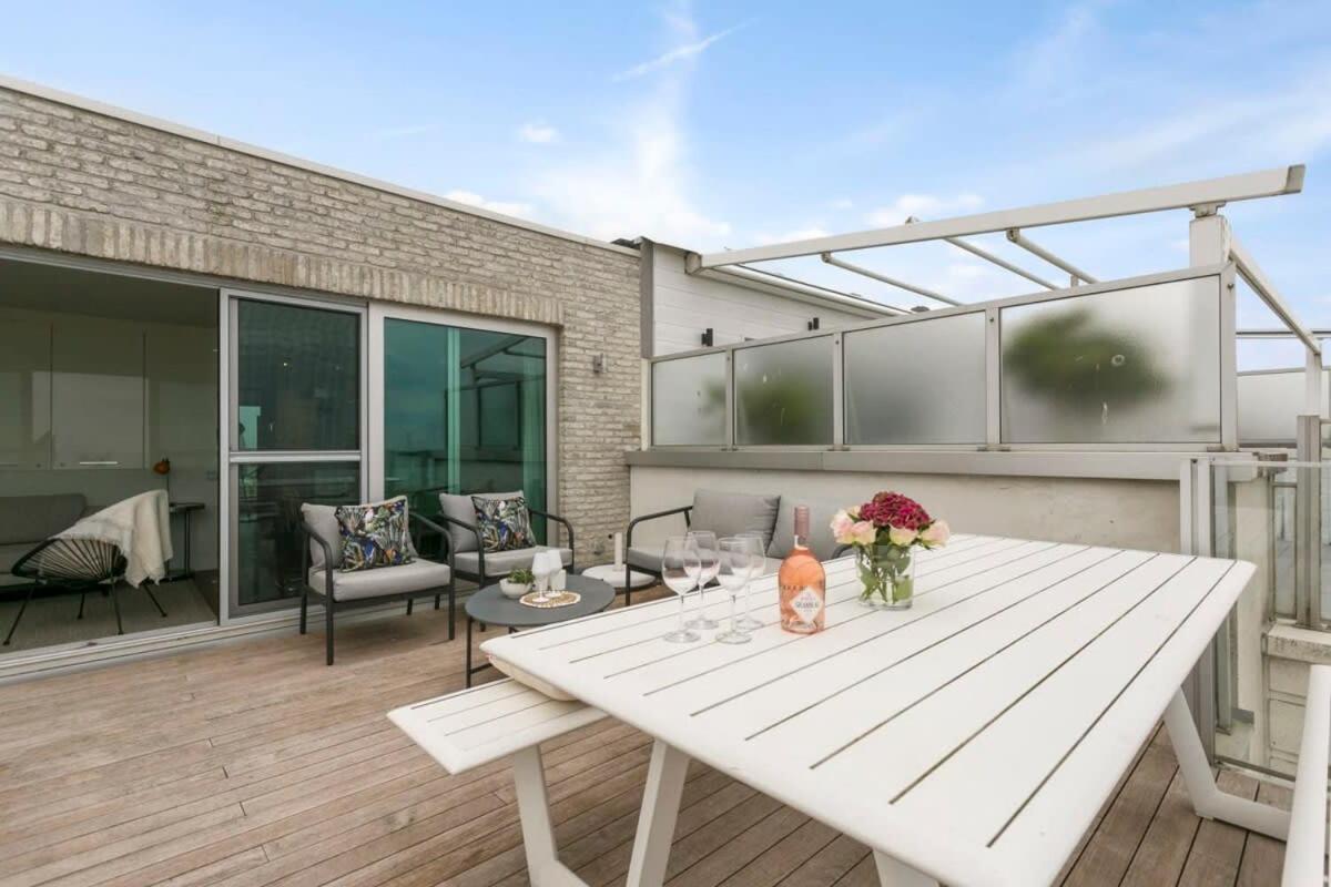 Modern Penthouse With Stunning Sea-View, Sauna And 2 Large Terraces! Leilighet Knokke-Heist Eksteriør bilde
